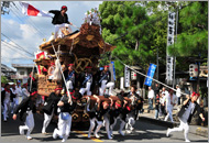 秋祭り（地車曳航）